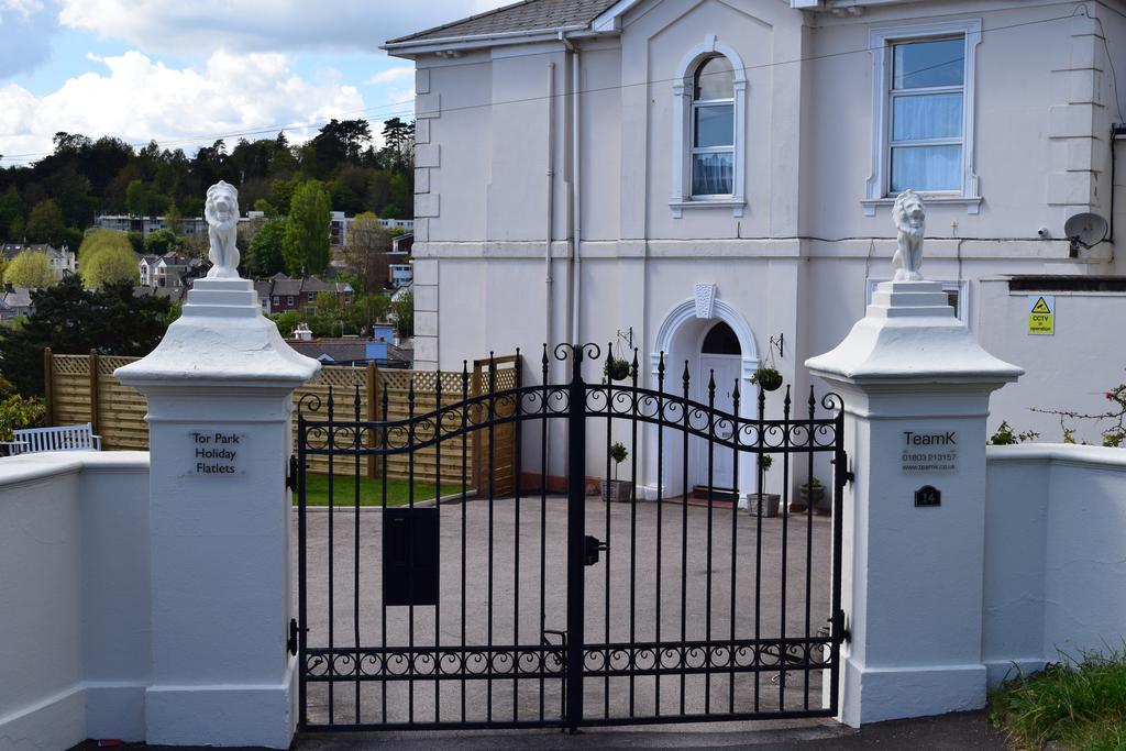 Tor Park Holiday Flatlets Torquay Exterior photo